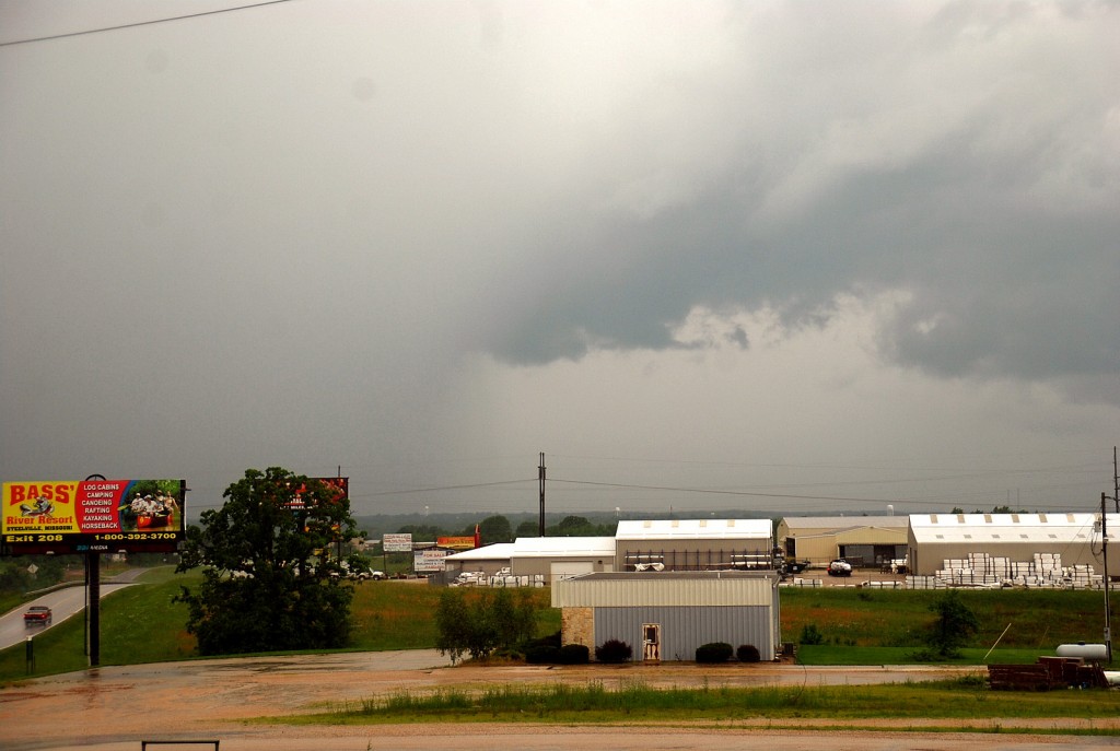 Wall Cloud over Bourbon  0525